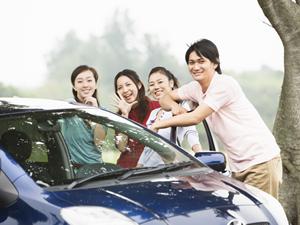 メルセデス・ベンツ指定工場で修理依頼を