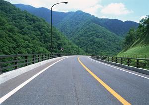 福岡で車検を受けるなら専門店へ