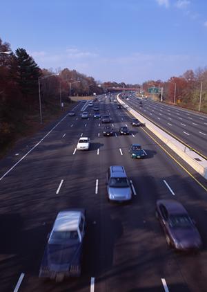 個人法人に関係なく車リースを提供
